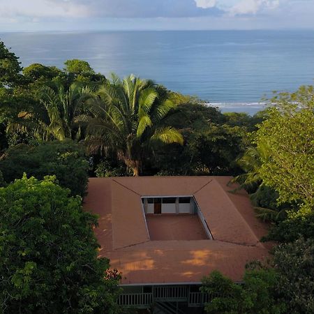 Casa Oh - Oceanview Guesthouse อูวีตา ภายนอก รูปภาพ