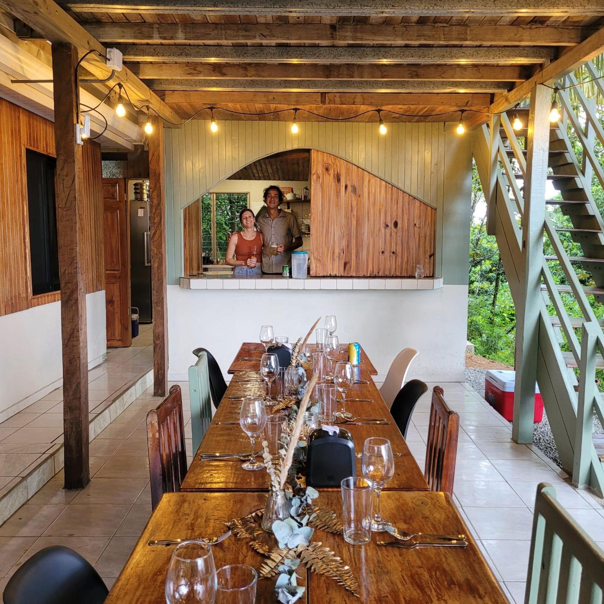 Casa Oh - Oceanview Guesthouse อูวีตา ภายนอก รูปภาพ